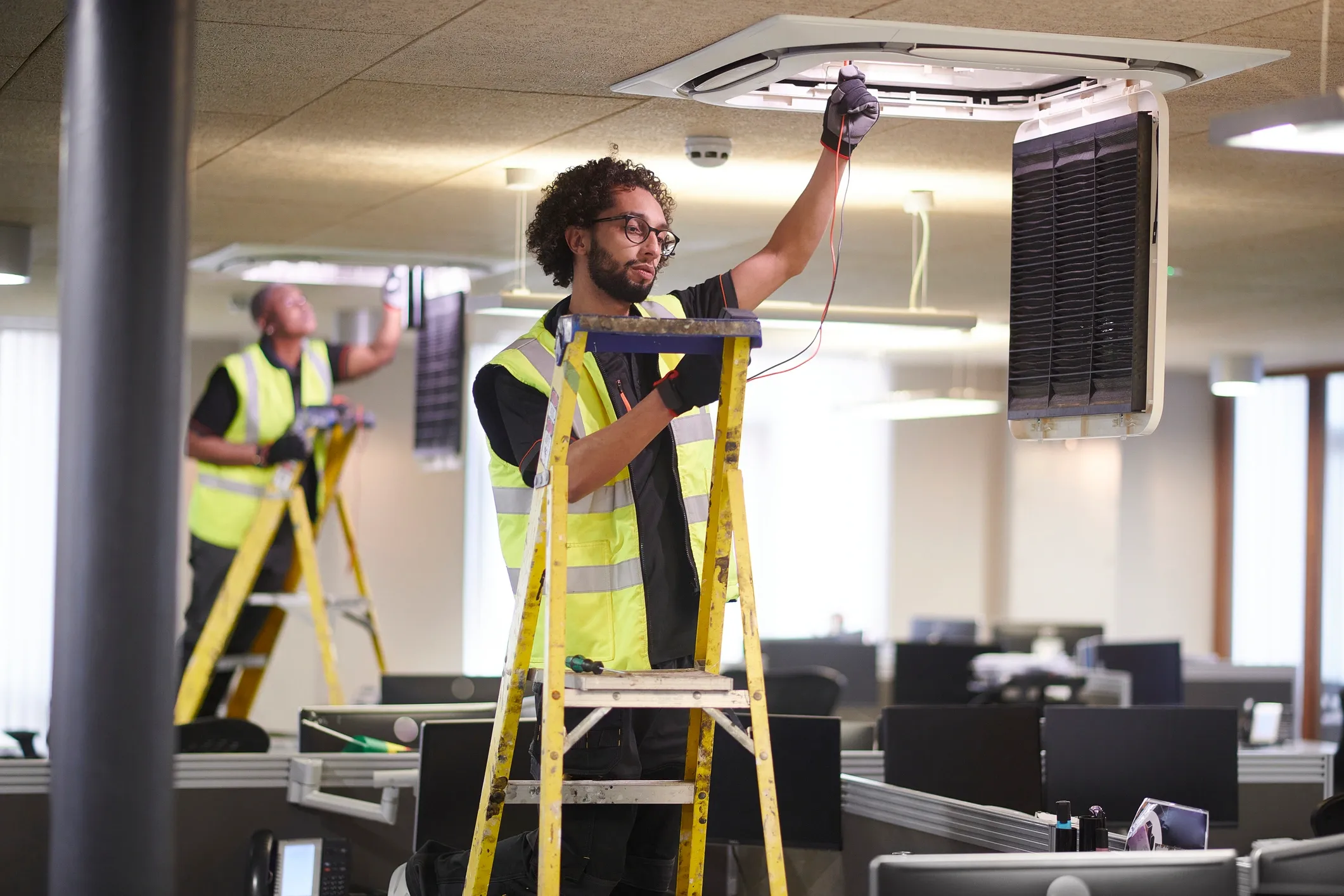 Air conditioning installation