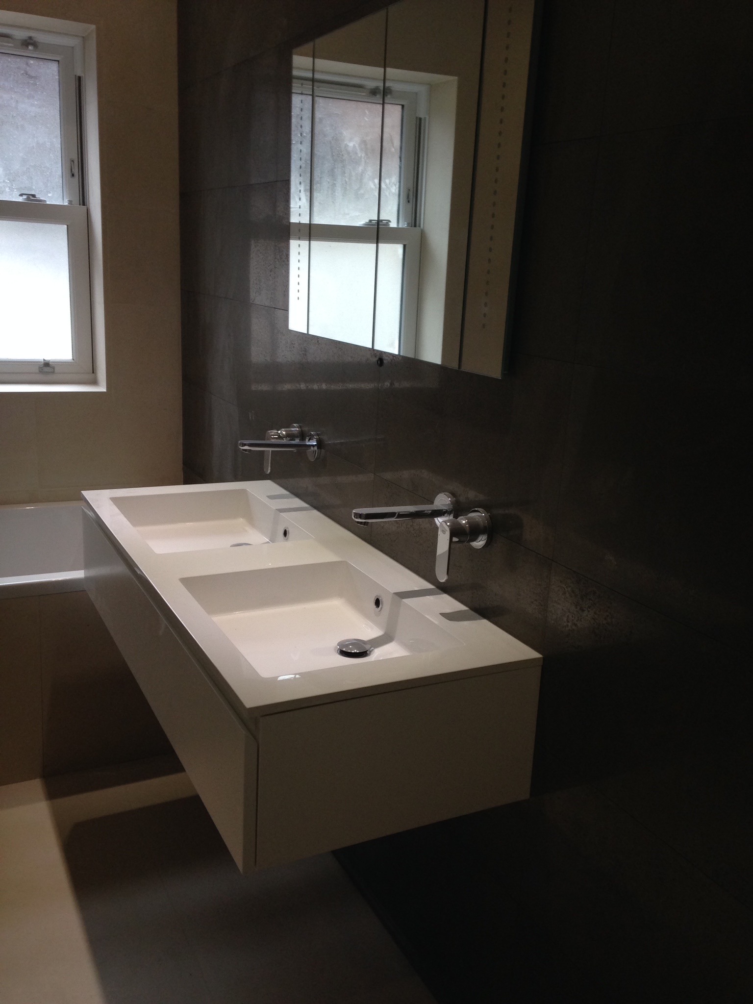 Contemporary bathroom sink